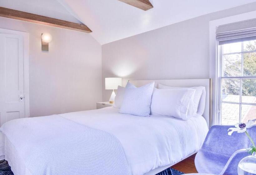 חדר סטנדרט, Pippa