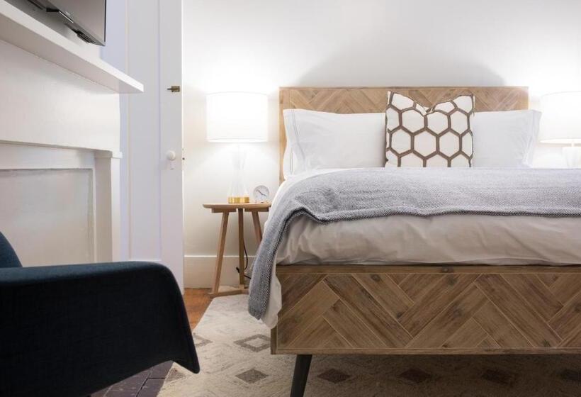 סוויטה דלוקס, Pippa