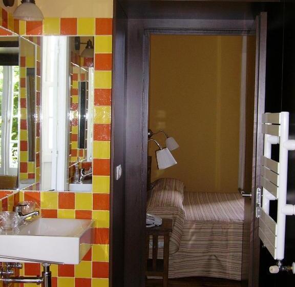 סוויטה משפחתית, Rural Casa Roja