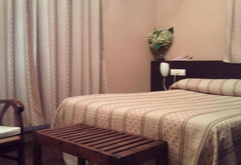 סוויטה משפחתית, Rural Casa Roja