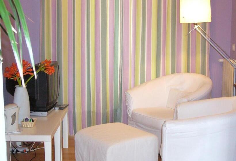 סוויטה, Rural Casa Roja