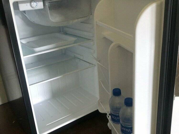 スイート, Suites At 249