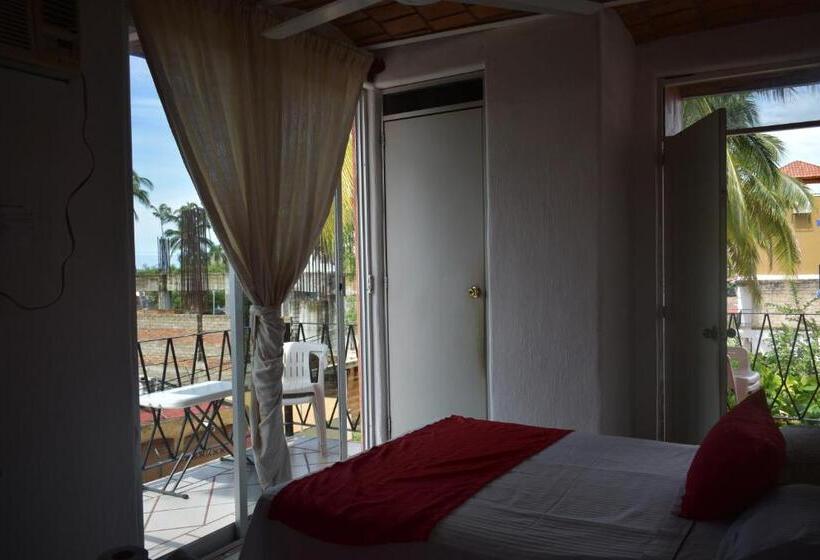 ベーシックトリプルルーム, Y Bungalows Islas Careyes