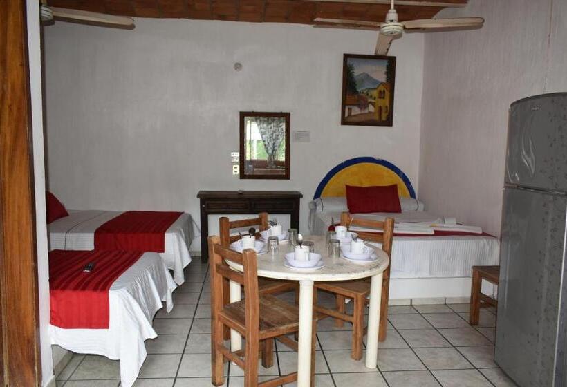 스탠다드 방갈로, Y Bungalows Islas Careyes