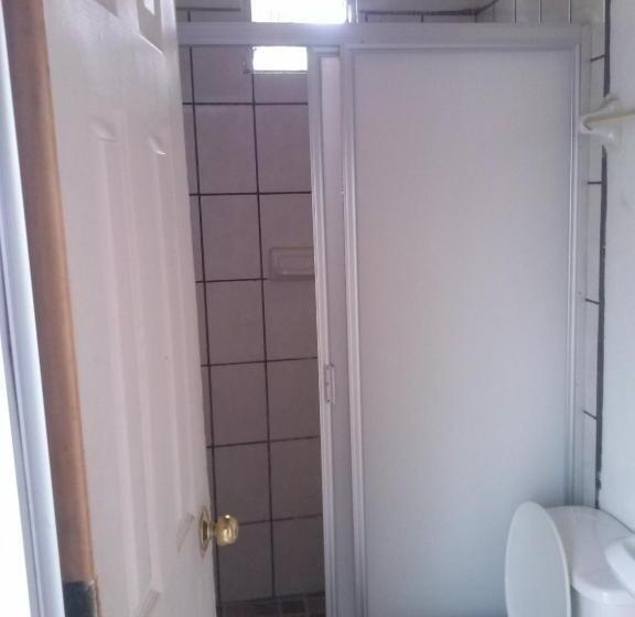 بنجلو قياسى, Y Bungalows Islas Careyes