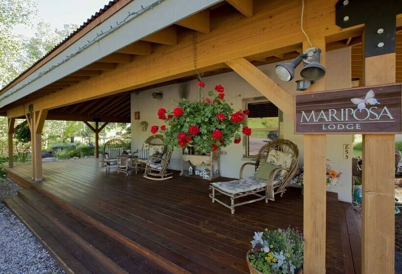 デラックススタジオ, Mariposa Lodge Bed And Breakfast