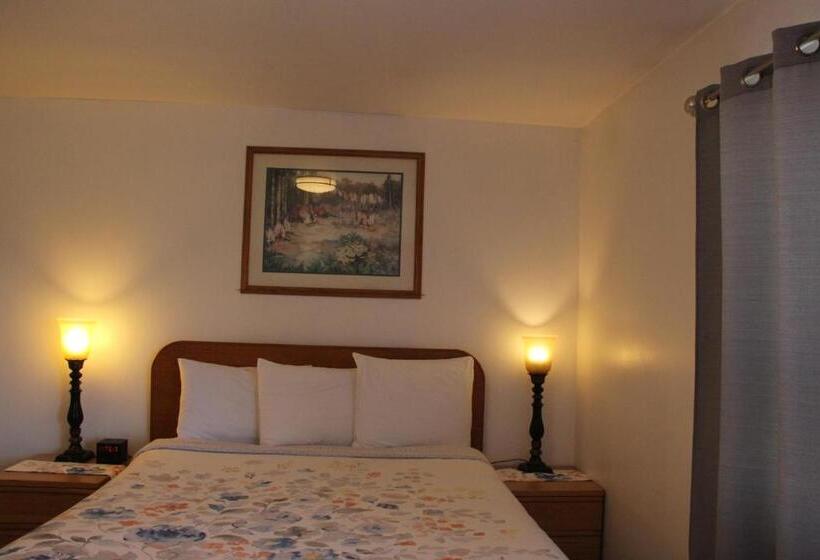 スタンダードスタジオ, Mariners Cove Inn