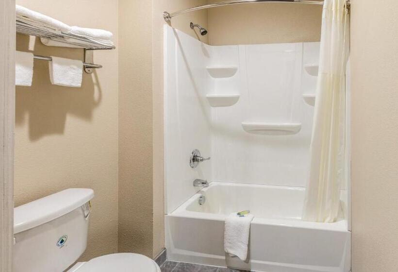 Люкс Superior, Scottish Inns & Suites