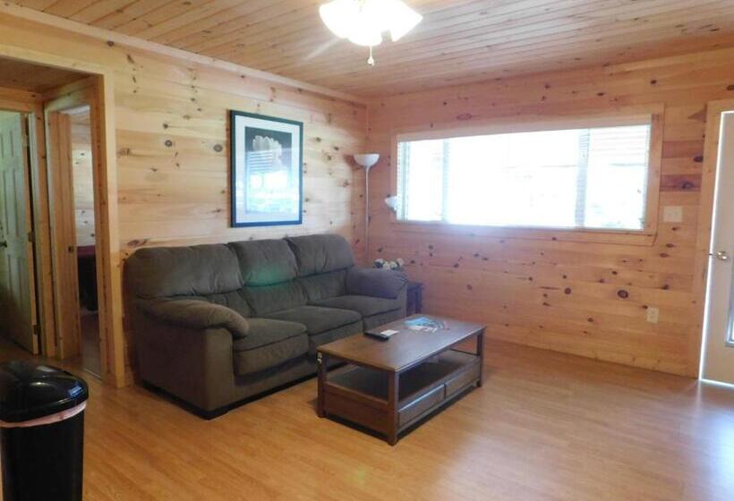 סוויטה משפחתית, Olympian Resort Motel