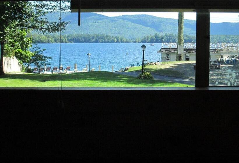 Suite with lake view, Olympian Resort Motel