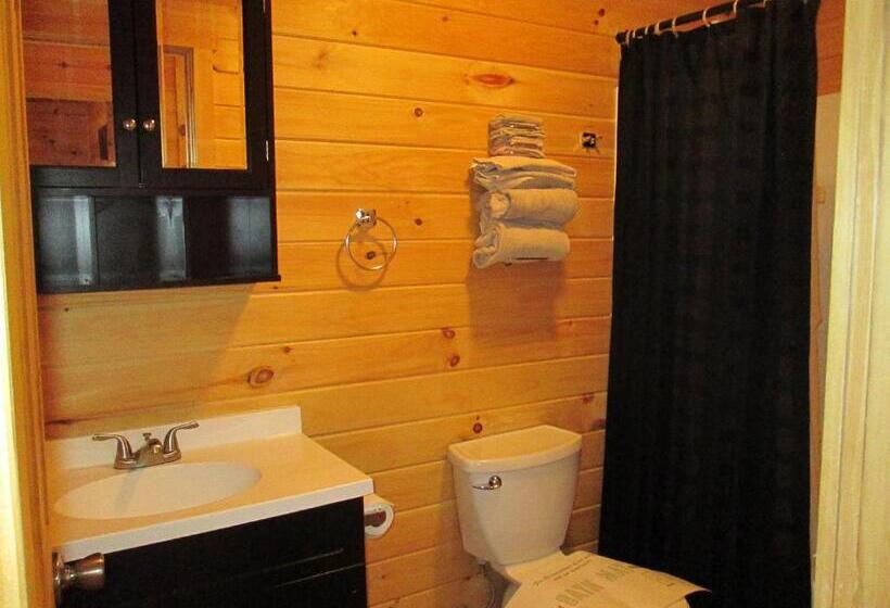 Suite with lake view, Olympian Resort Motel