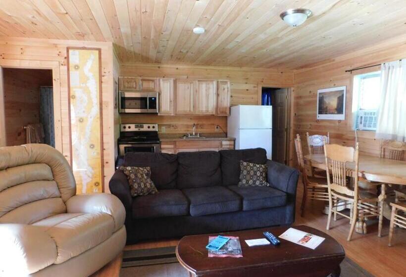 סוויטת 3 חדרי שינה, Olympian Resort Motel