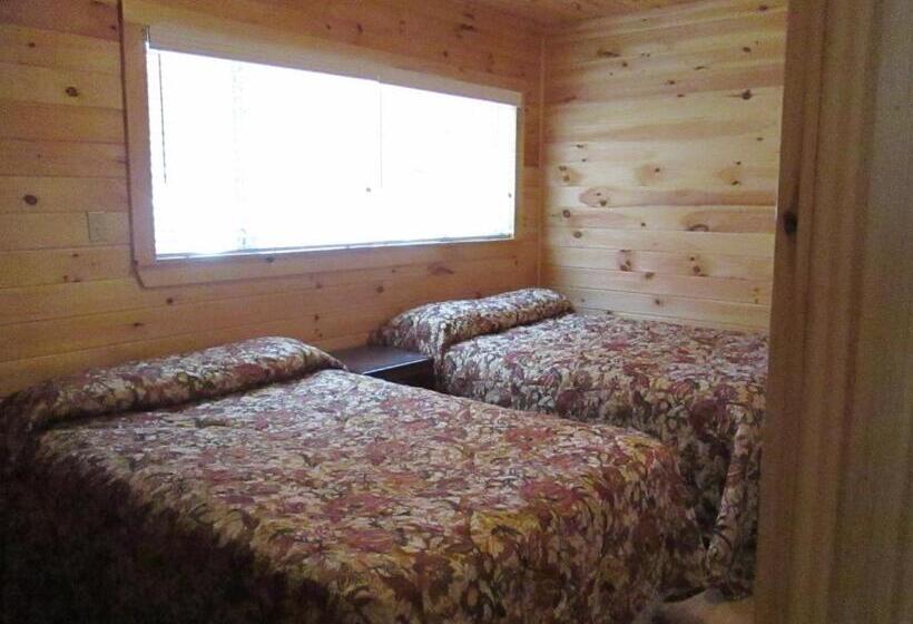 Suite with lake view, Olympian Resort Motel