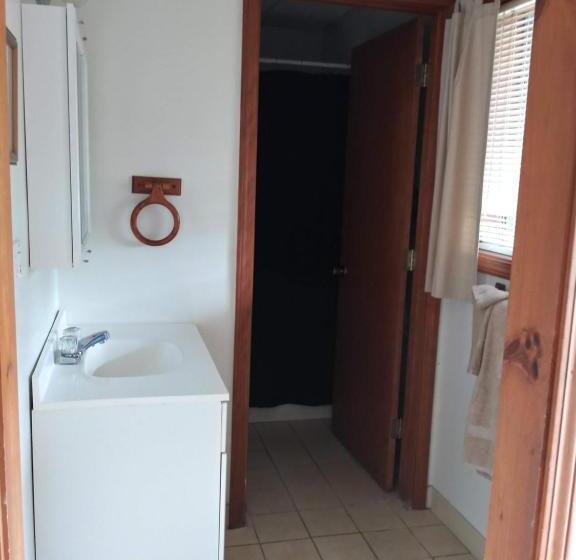 סוויטה משפחתית, Olympian Resort Motel