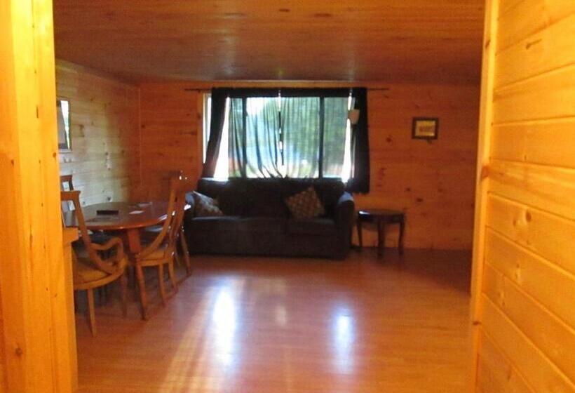 סוויטה משפחתית, Olympian Resort Motel