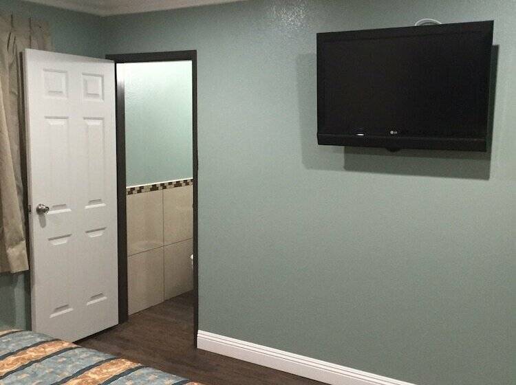 غرفة ديلوكس, Park Motel