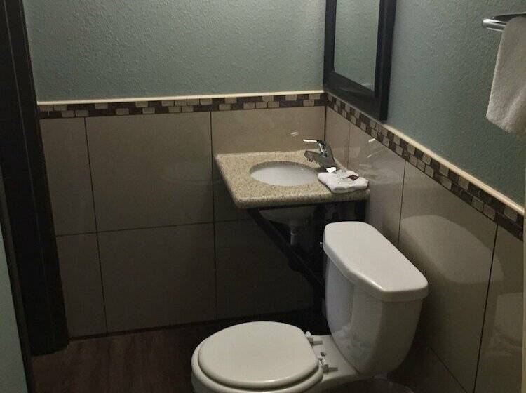 غرفة ديلوكس, Park Motel