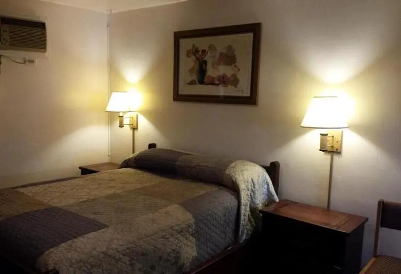 اتاق لوکس, Sands Motel