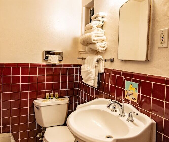 غرفة قياسية فردية, Sands Motel