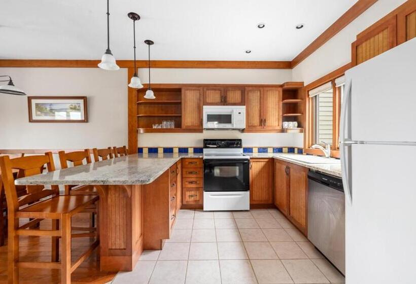 Дом 2 Спальни, Sun Castle Resort