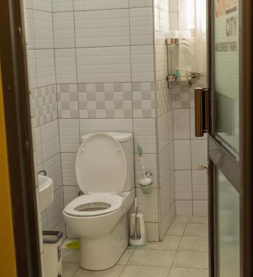 اتاق استاندارد, Sun City Hotel & Amuzement Park Soroti