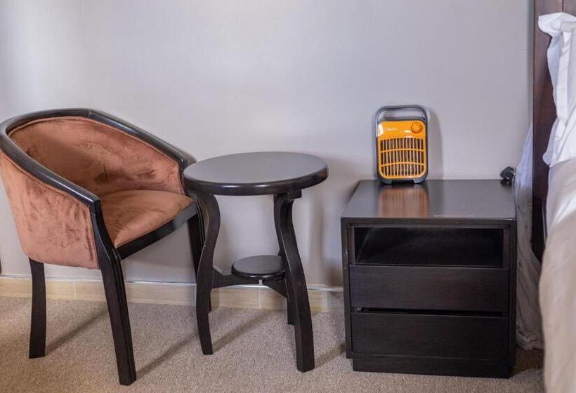 اتاق لوکس, Sun City Hotel & Amuzement Park Soroti