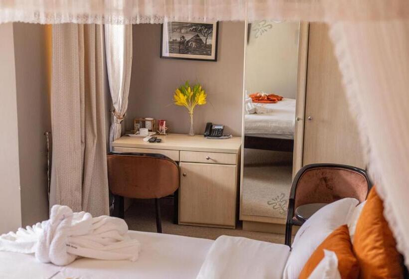 اتاق لوکس, Sun City Hotel & Amuzement Park Soroti