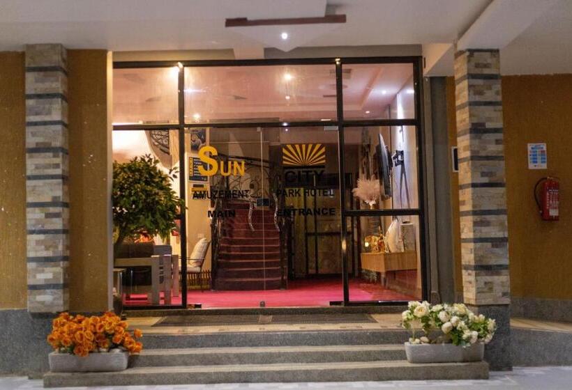 اتاق خانوادگی, Sun City Hotel & Amuzement Park Soroti