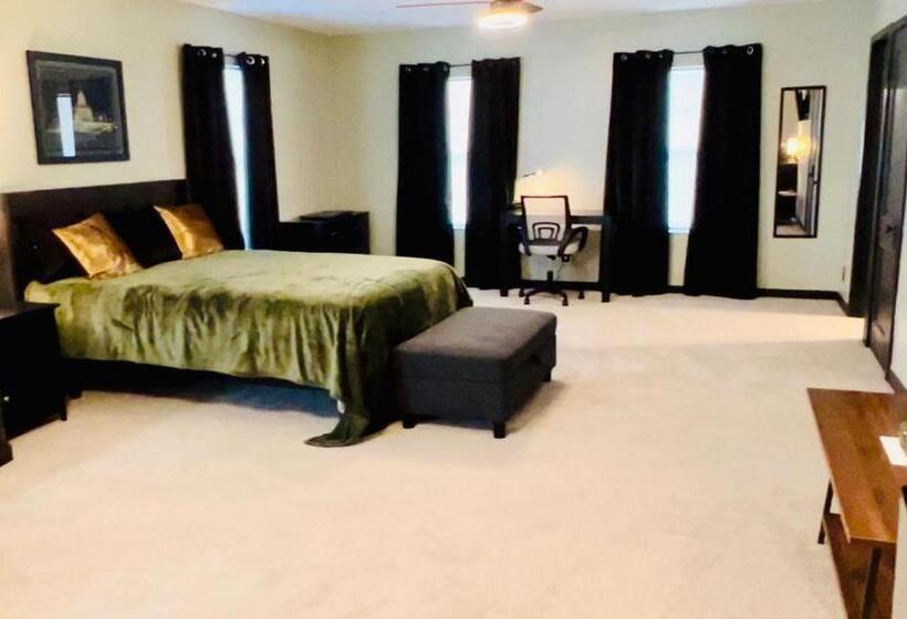 ガーデンビュースイート, Banker On 9th