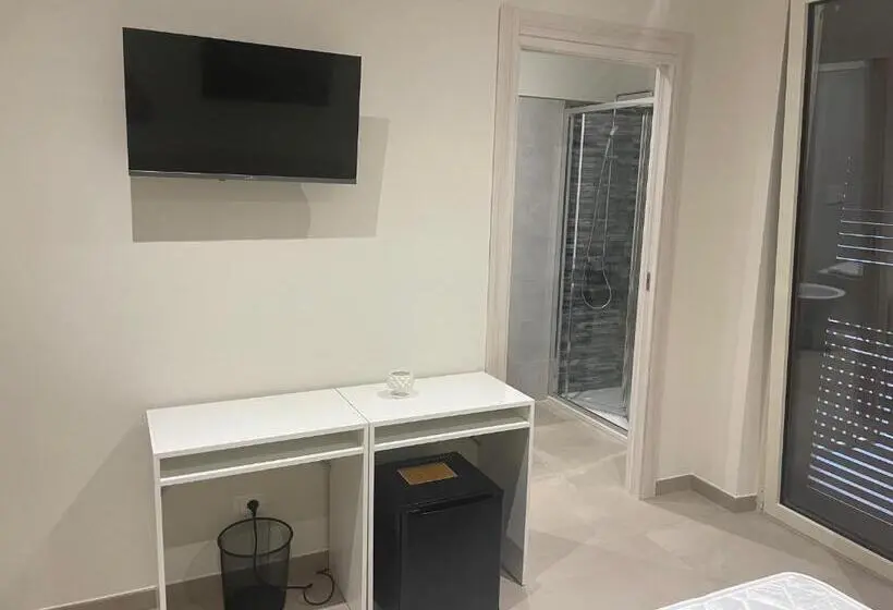 スタンダードルーム, Maraneri Rooms