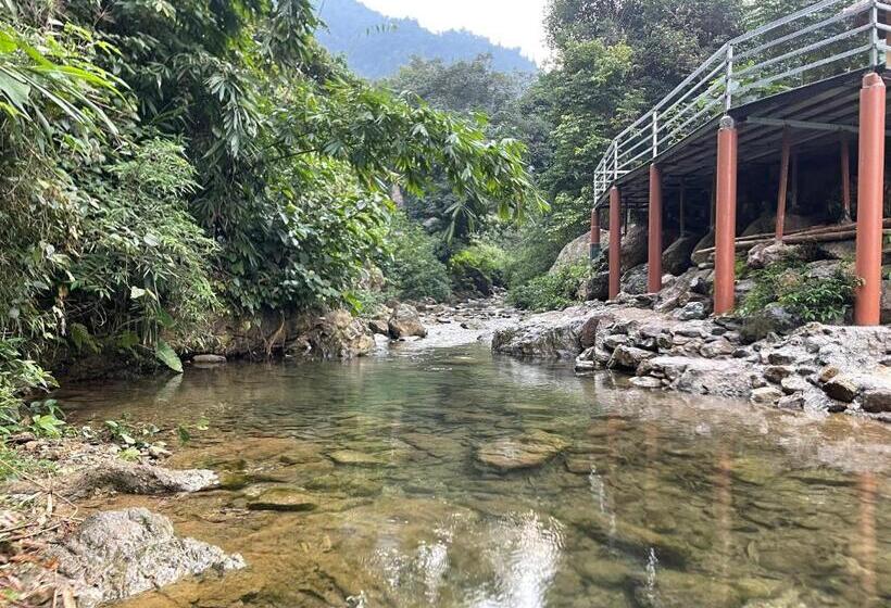 اتاق استاندارد با بالکن, Sánh Thuấn Homestay