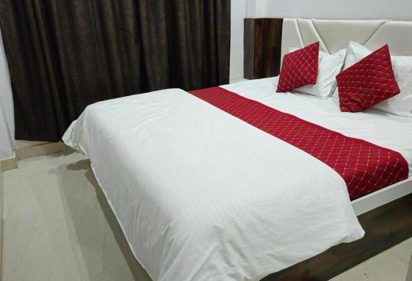 Deluxe Room, Cable Car