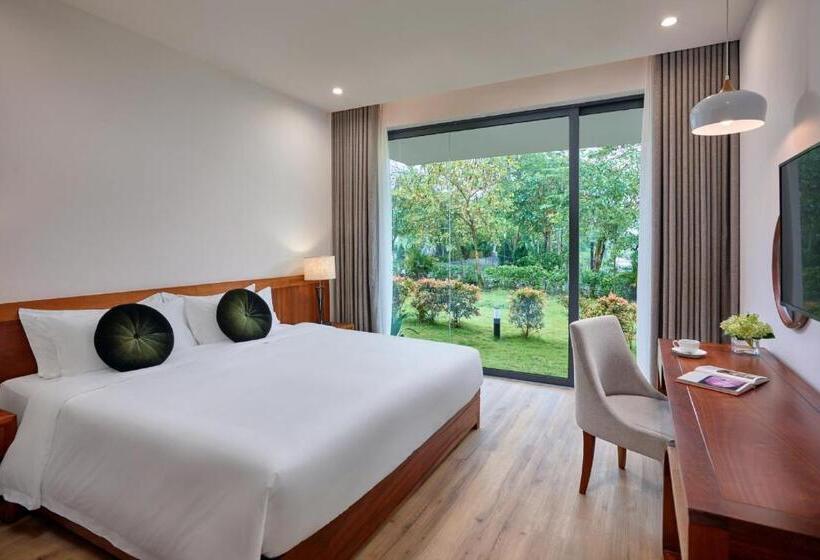 ویلای 1 خوابه, Wyndham Grand Vedana Villa