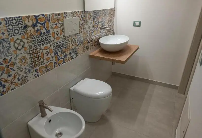 スタンダード４人部屋, A Valata Apartments