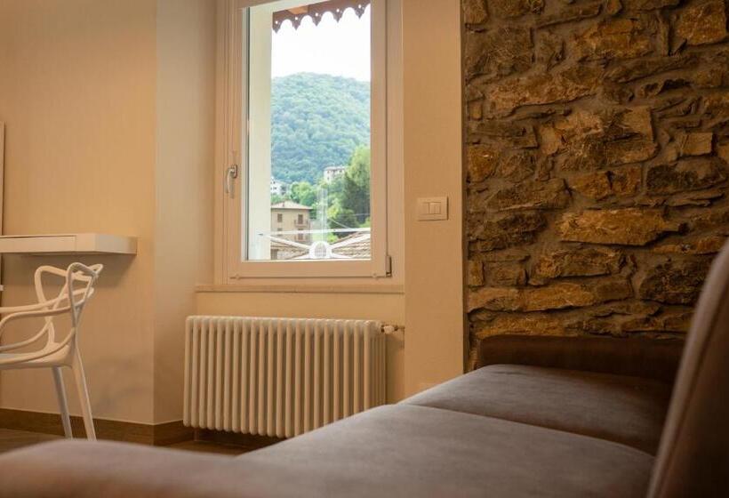 1 Bedroom Apartment River View, Valderf  Resort