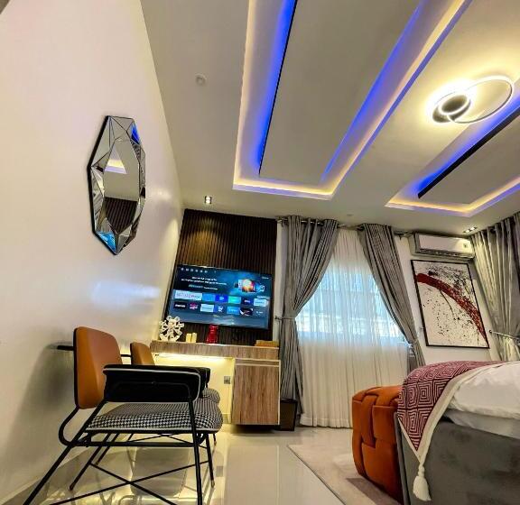 اتاق سوپریور با تخت بزرگ, The Addison Hotels And Apartments