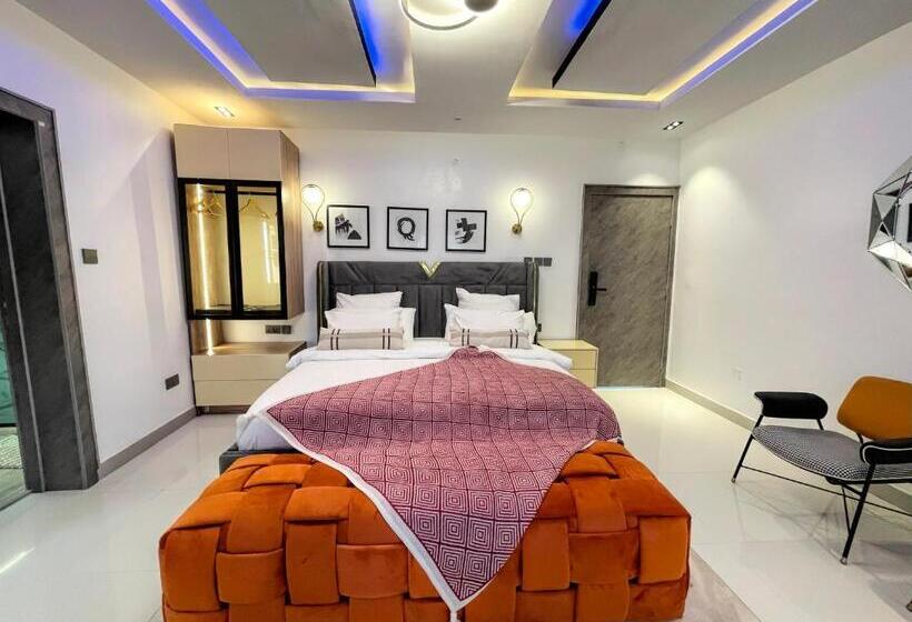 اتاق سوپریور با تخت بزرگ, The Addison Hotels And Apartments