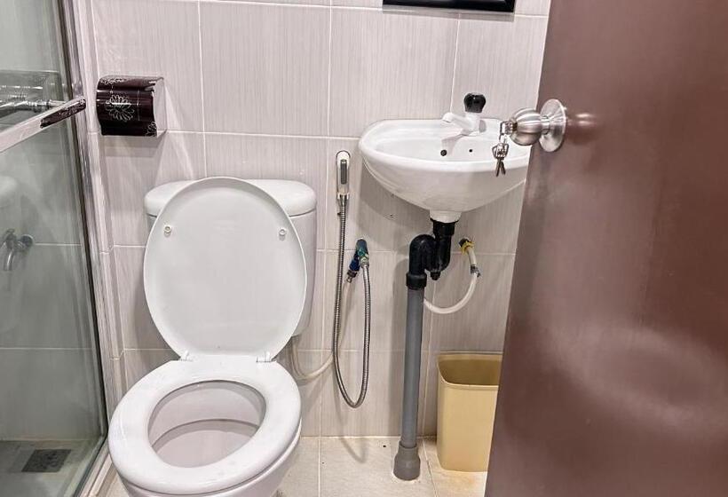 Номер Стандарт, New Yx Oasis Hotel 新悦喜雅居自助酒店