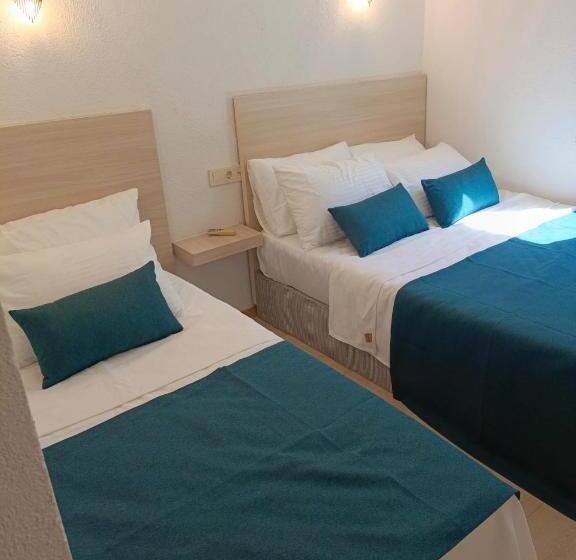 اتاق استاندارد سه تخته با چشمانداز, Mia Hill Suites