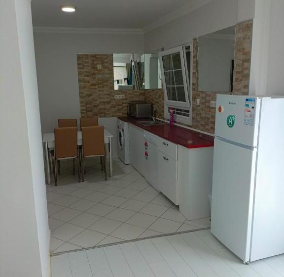 Семейный Номер Вид на Море, Mia Hill Suites