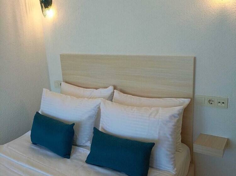 اتاق استاندارد با چشمانداز دریا, Mia Hill Suites