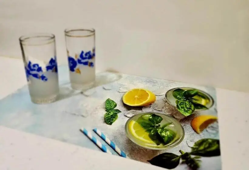 اتاق استاندارد با بالکن و چشم‌انداز دریا, Lemon House Borsh