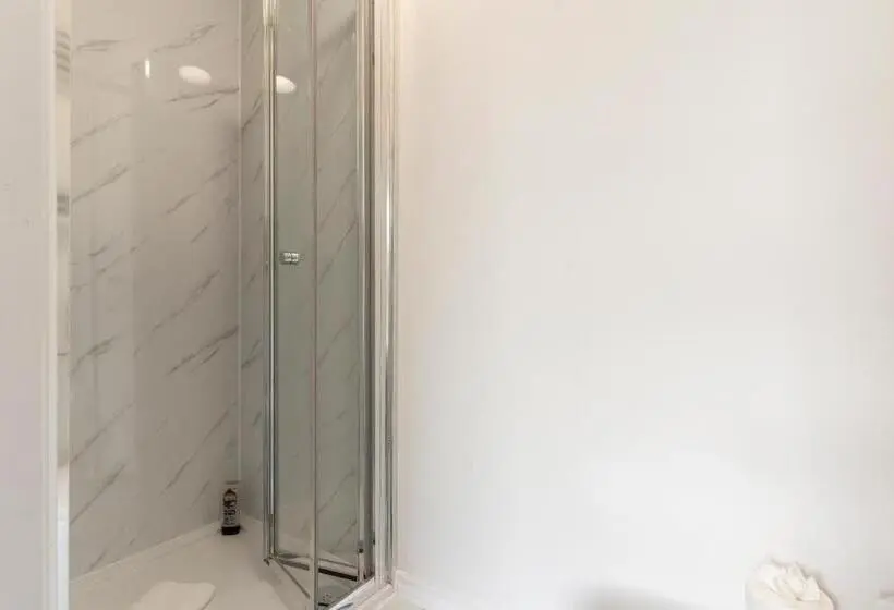 スタンダードシングルルーム, Suite #3 Central Location Private Ensuite, Smart Tv, Fast Wifi And Free Parking By Yoko Proper