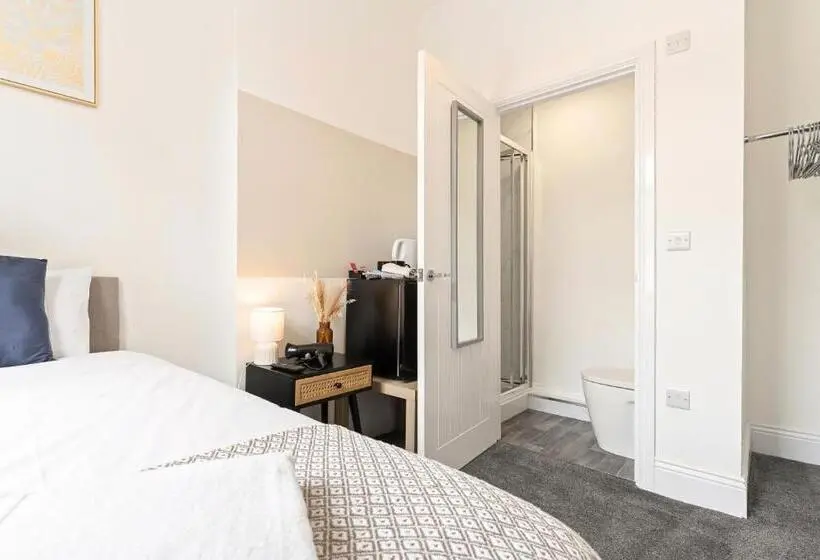 スタンダードシングルルーム, Suite #3 Central Location Private Ensuite, Smart Tv, Fast Wifi And Free Parking By Yoko Proper