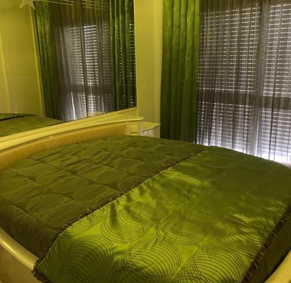 منزل 4 غرف نوم, Casa De Férias Alfena