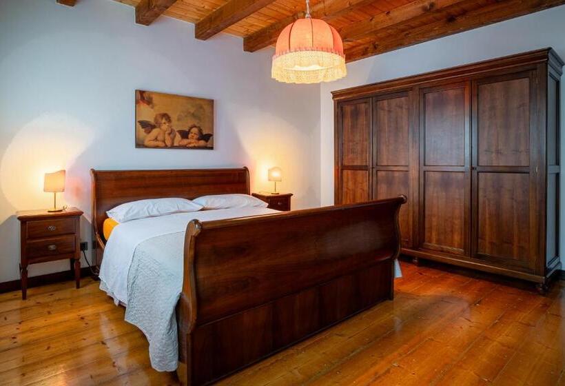 חדר סטנדרט לארבעה, B&b Da Monsignore