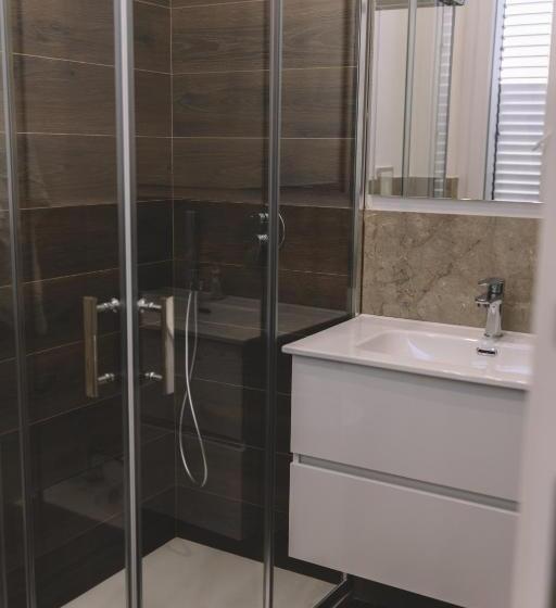 اتاق استاندارد, B&b Saint Vincent