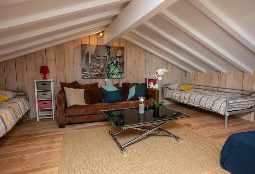 ファミリールーム, Erreka Txikia