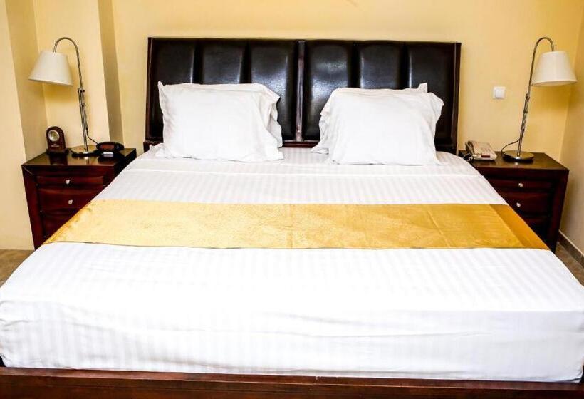 اتاق استاندارد با تخت بزرگ, Brisotel