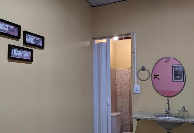 스위트, Hospedaria Recanto Do Bem Te Vi Kitinete E Suite